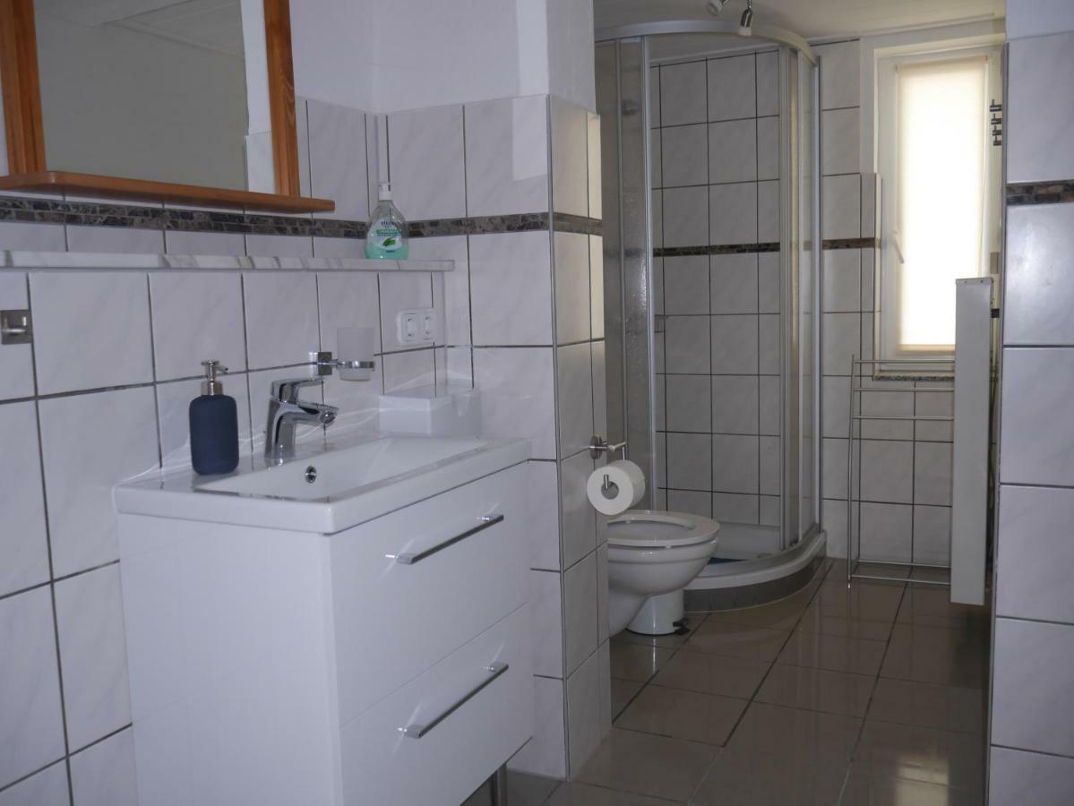 Alte Schmiede Sagard Apartment Bagian luar foto